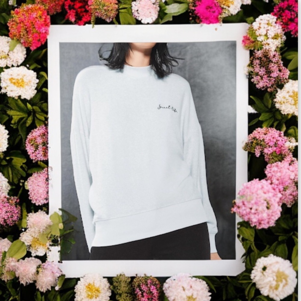 Top Shop Pale Blue Crewneck sweater -Like new “Sweetlife” Sz8 -Cozy Lake Life!☀️ - Picture 4 of 14